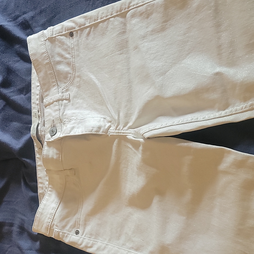 White shiny jeans